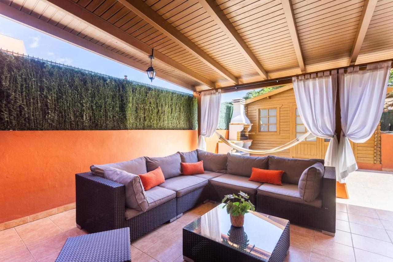 Home2book Fantastic 160m2 Terrace Flat & Bbq Radazul